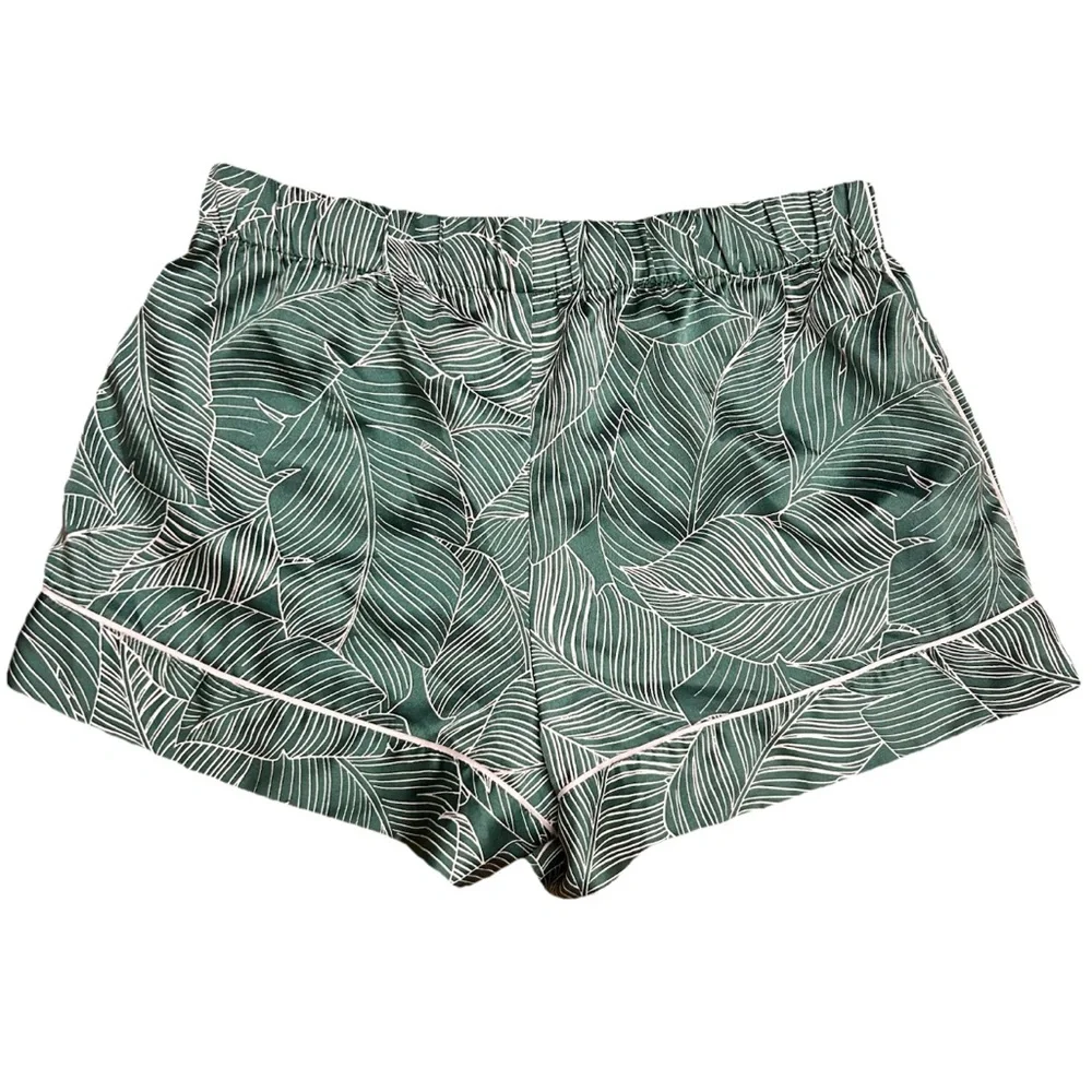 Victoria Secret | Green Palm Leaf Satin Pajama Shorts | Sz S - Picture 1 of 4